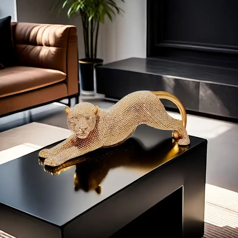 Estatua de Leopardo dourada