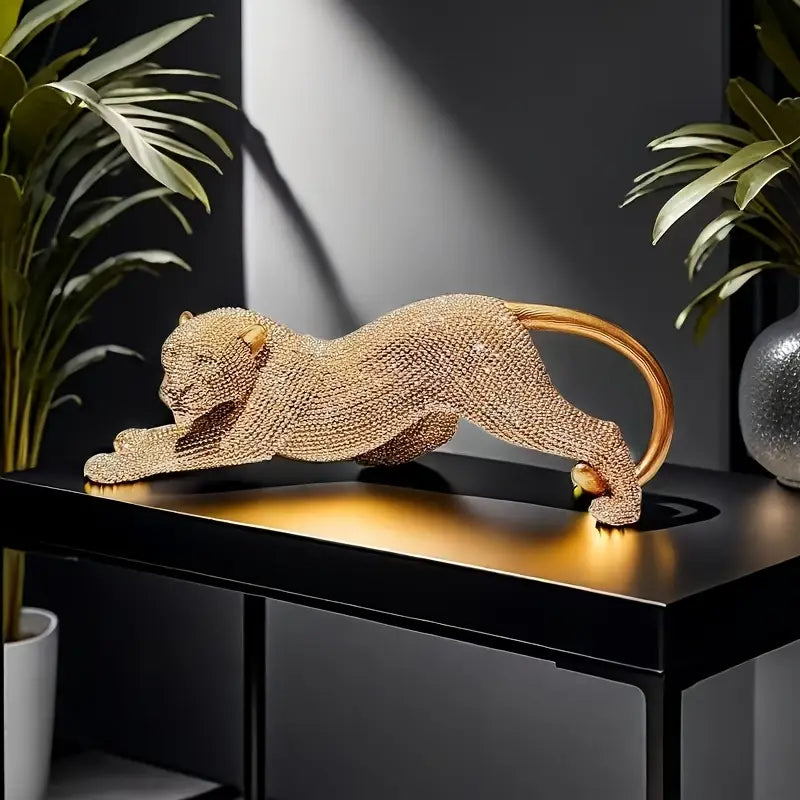 Estatua de Leopardo dourada