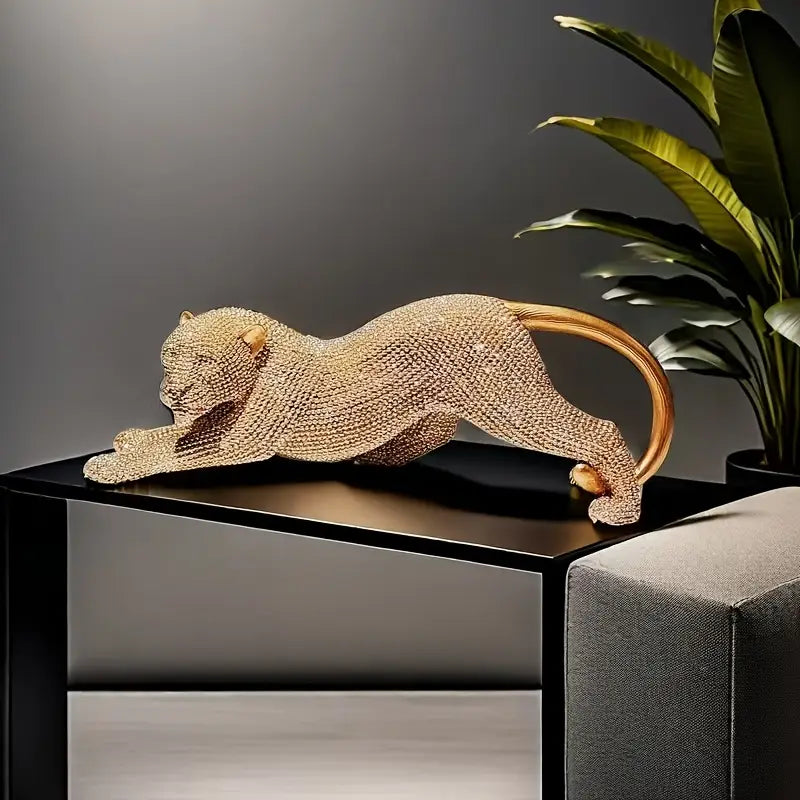 Estatua de Leopardo dourada