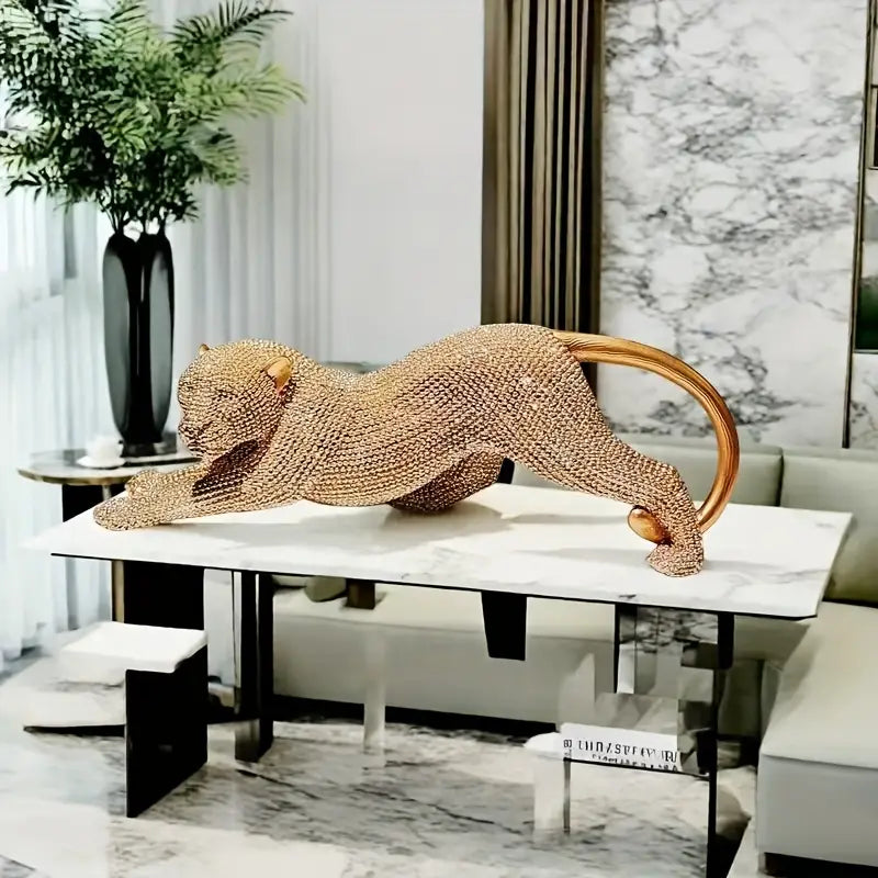 Estatua de Leopardo dourada